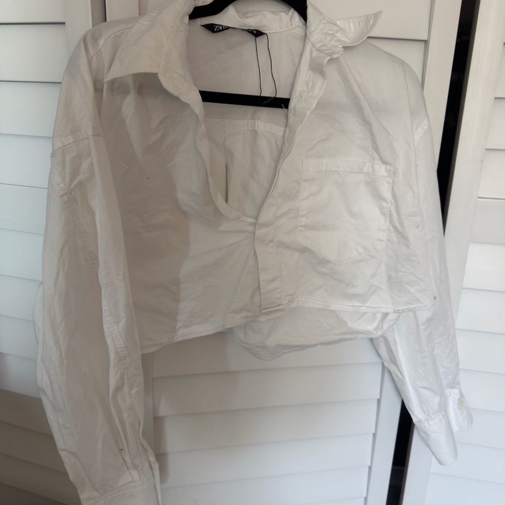 Zara White Cropped Button-Up Shirt
